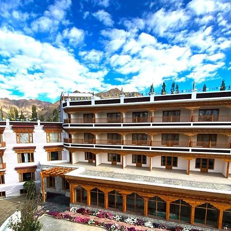 Hotel The Grand Khasdan Λεχ Εξωτερικό φωτογραφία