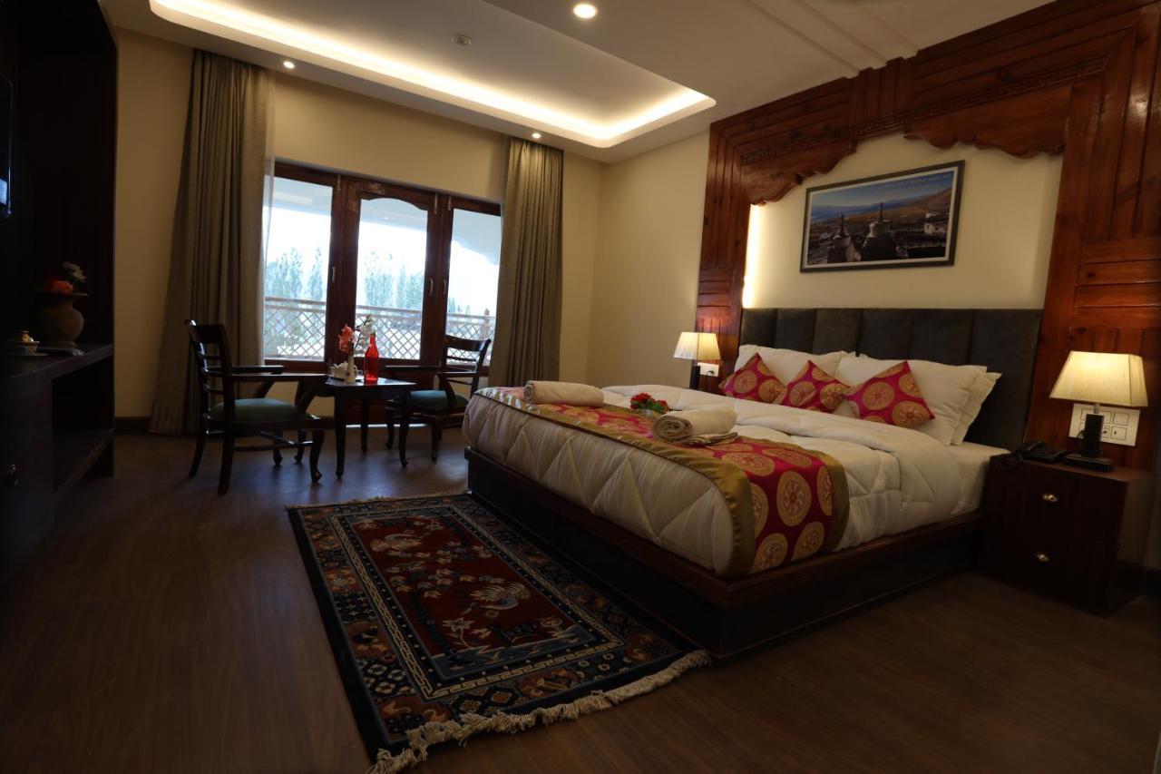 Hotel The Grand Khasdan Λεχ Εξωτερικό φωτογραφία