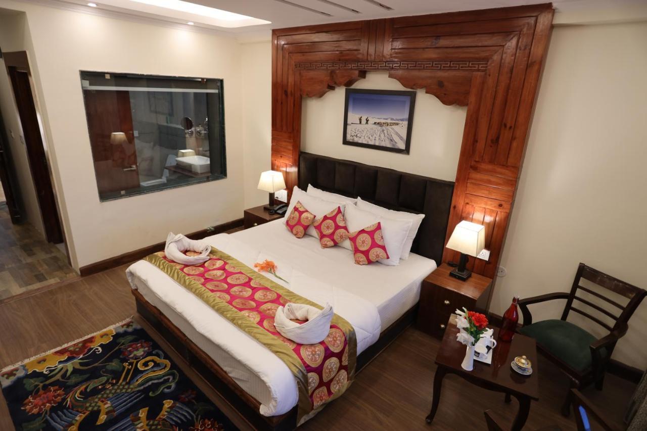 Hotel The Grand Khasdan Λεχ Εξωτερικό φωτογραφία
