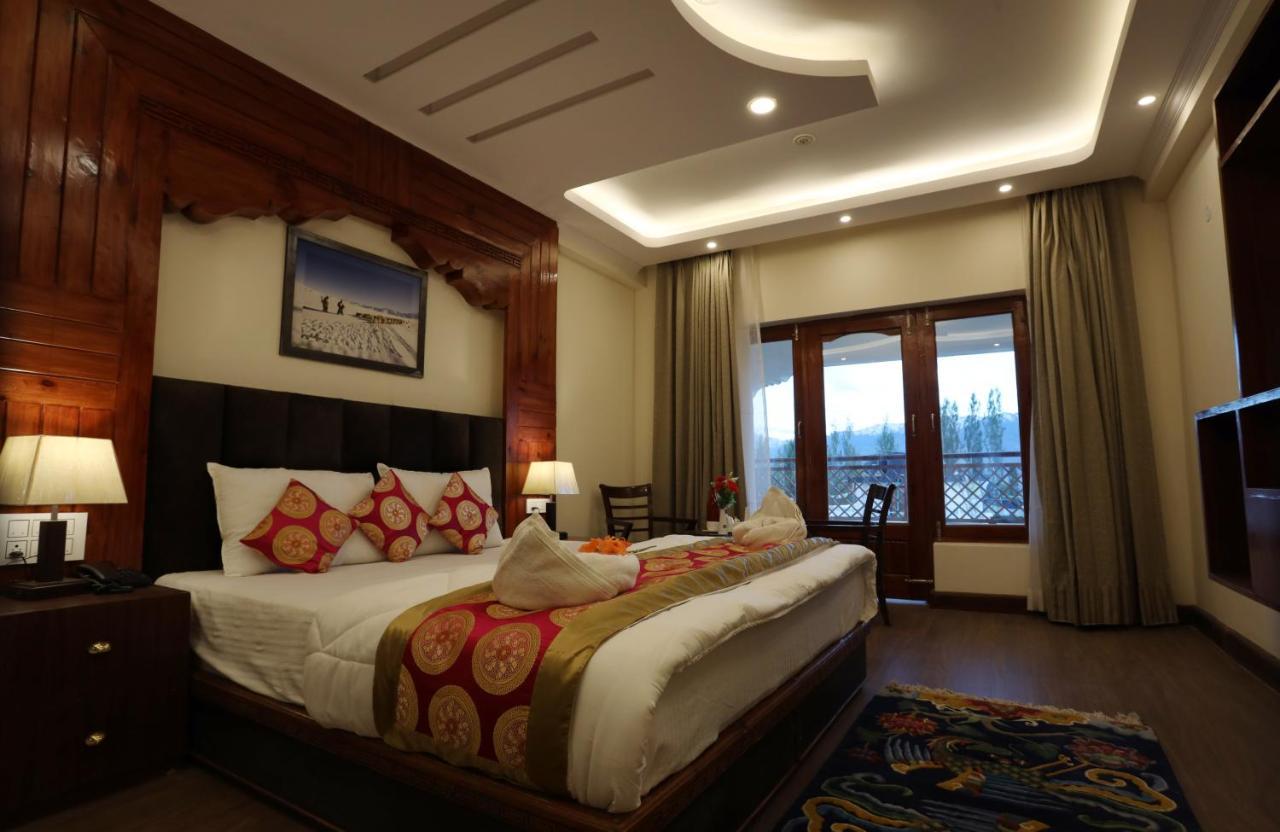 Hotel The Grand Khasdan Λεχ Εξωτερικό φωτογραφία